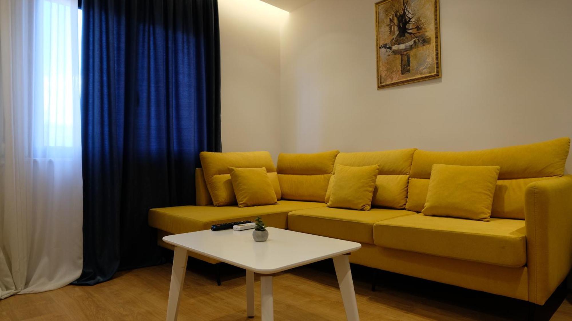 2e Center Tirana